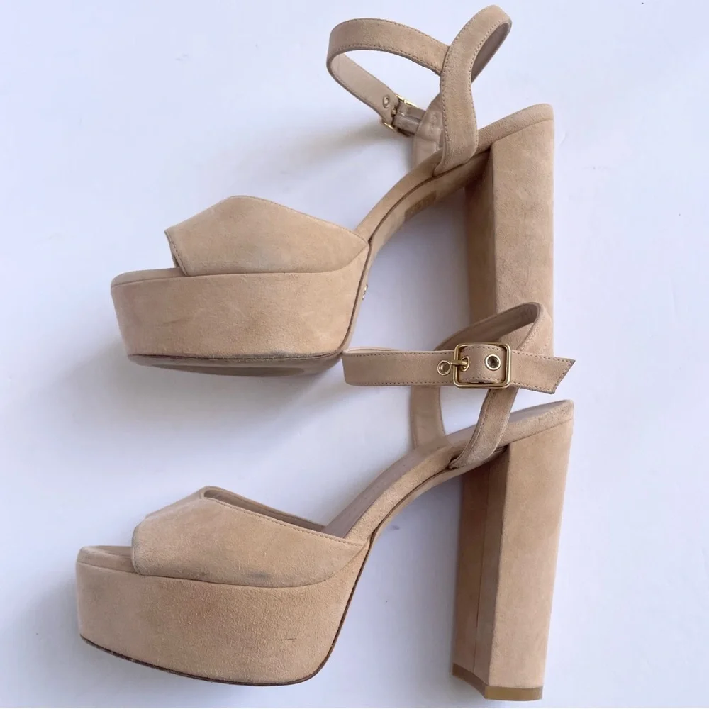 Stuart Weitzman Ryder Ankle-Buckle Platform Sandals in Dune Suede
